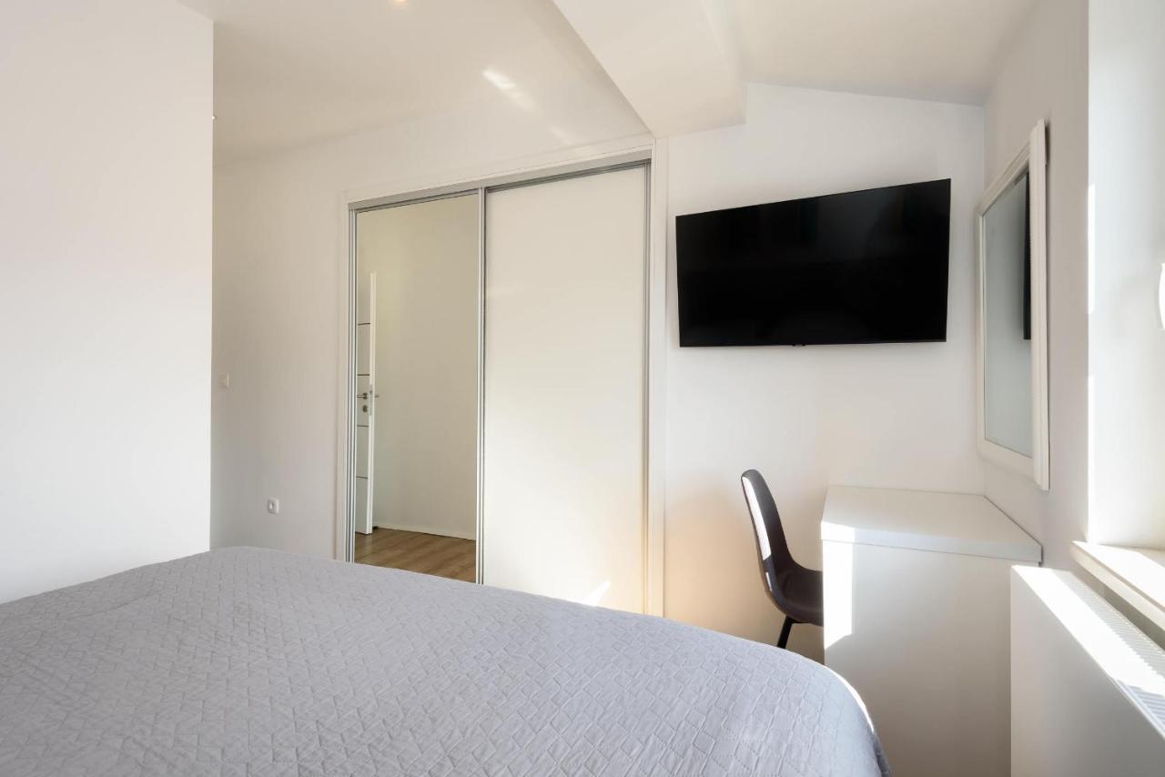 Neretva Valley Apartments - Heated Pool Metković エクステリア 写真