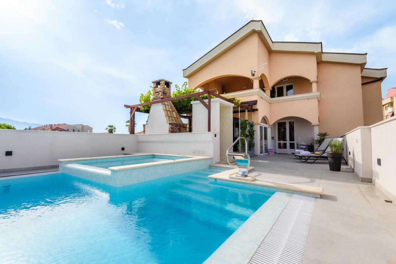 Neretva Valley Apartments - Heated Pool Metković エクステリア 写真