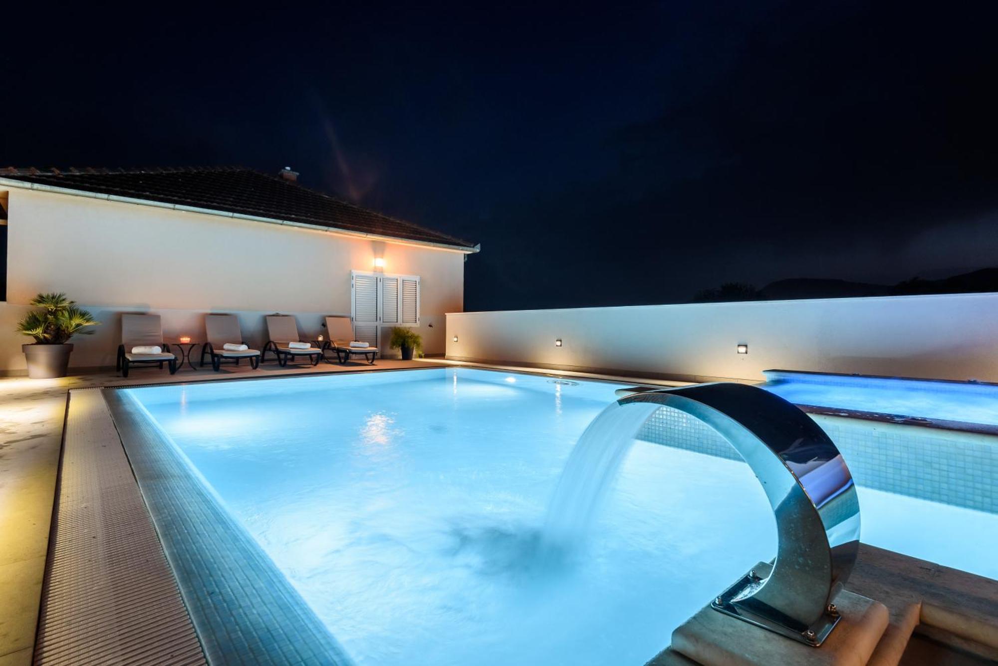 Neretva Valley Apartments - Heated Pool Metković エクステリア 写真